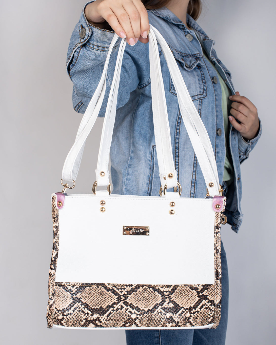 Bolso manos libres color blanco