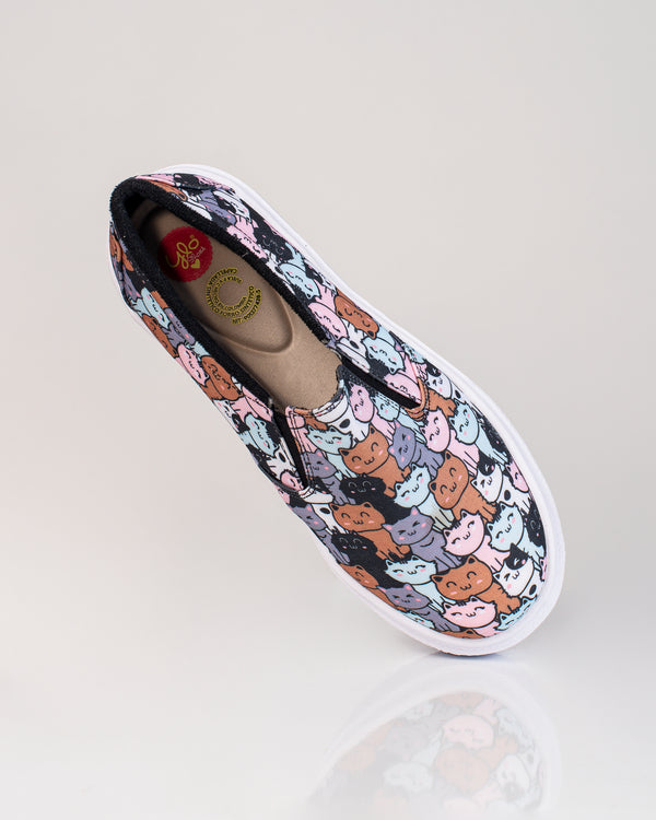 Tenis mocasin Gatos C en Tela Z17