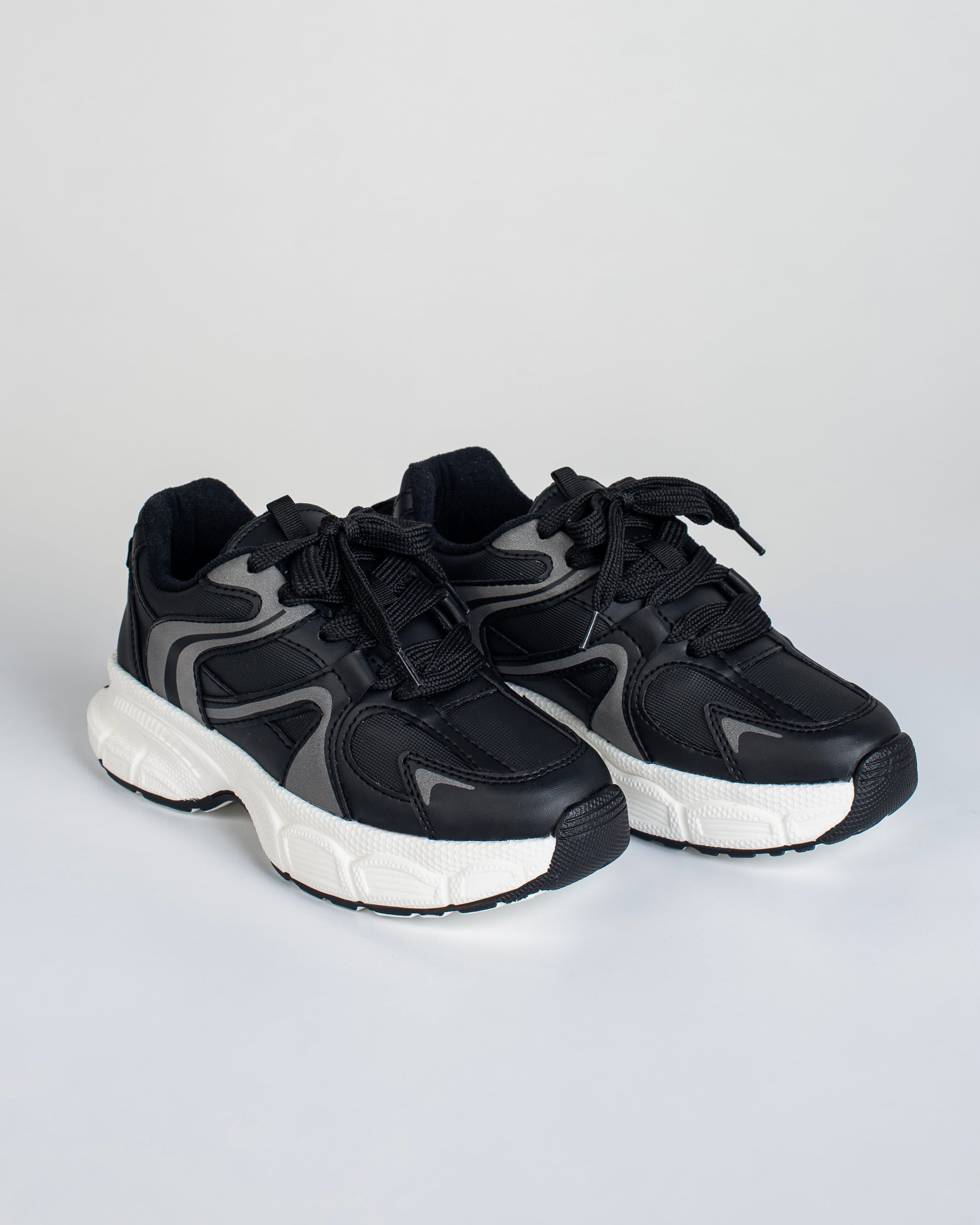 UNIVERSO SNEAKERS | YLO SHOES