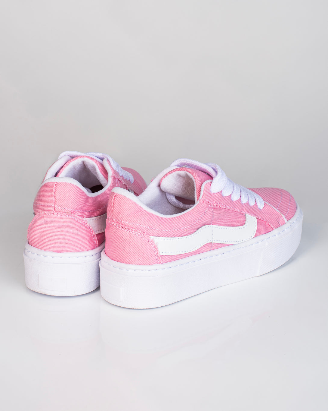 Tenis de dama tipo Vans en jeans rosado